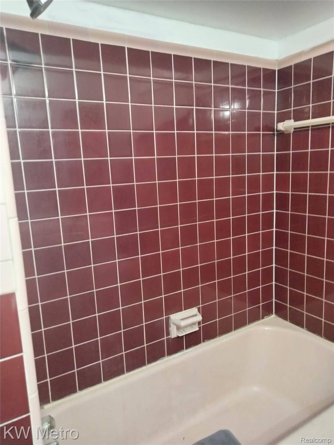 Detroit, MI 48224,6154 Woodhall ST