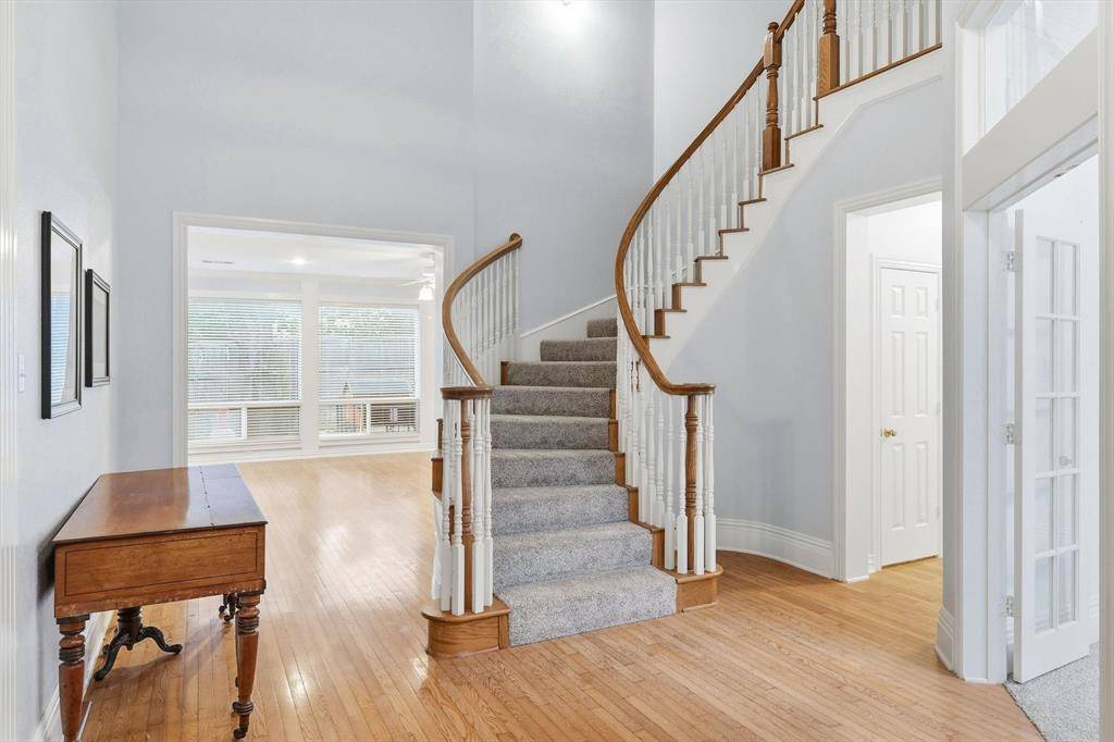 Grapevine, TX 76051,3324 Lexington Avenue