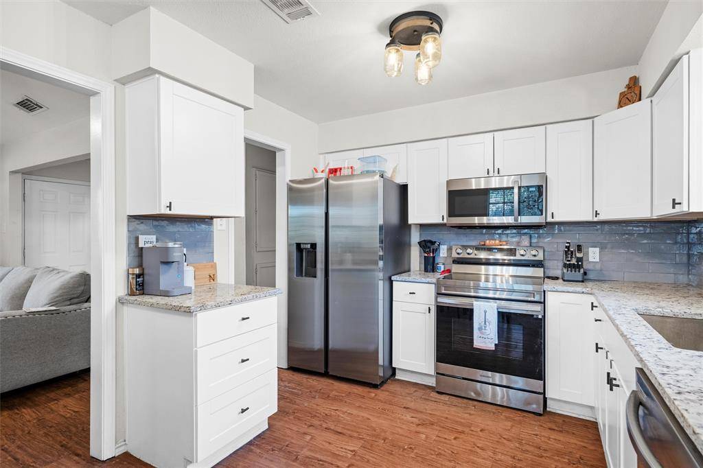 Azle, TX 76020,1517 Willow Wood Drive