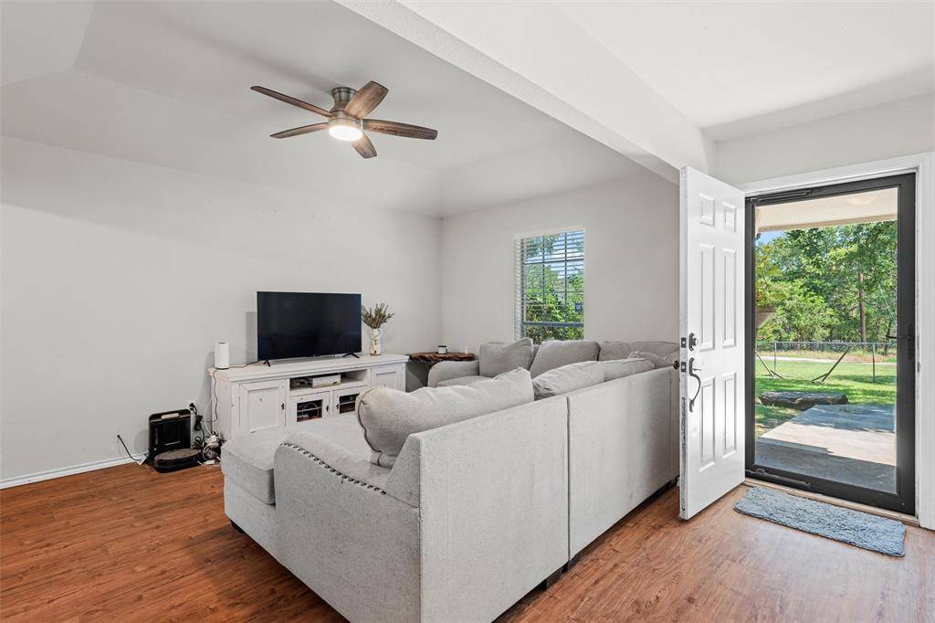 Azle, TX 76020,1517 Willow Wood Drive