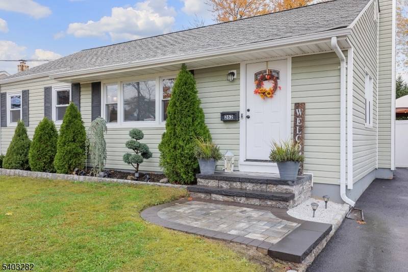 Clark Twp., NJ 07066,262 Valley Rd