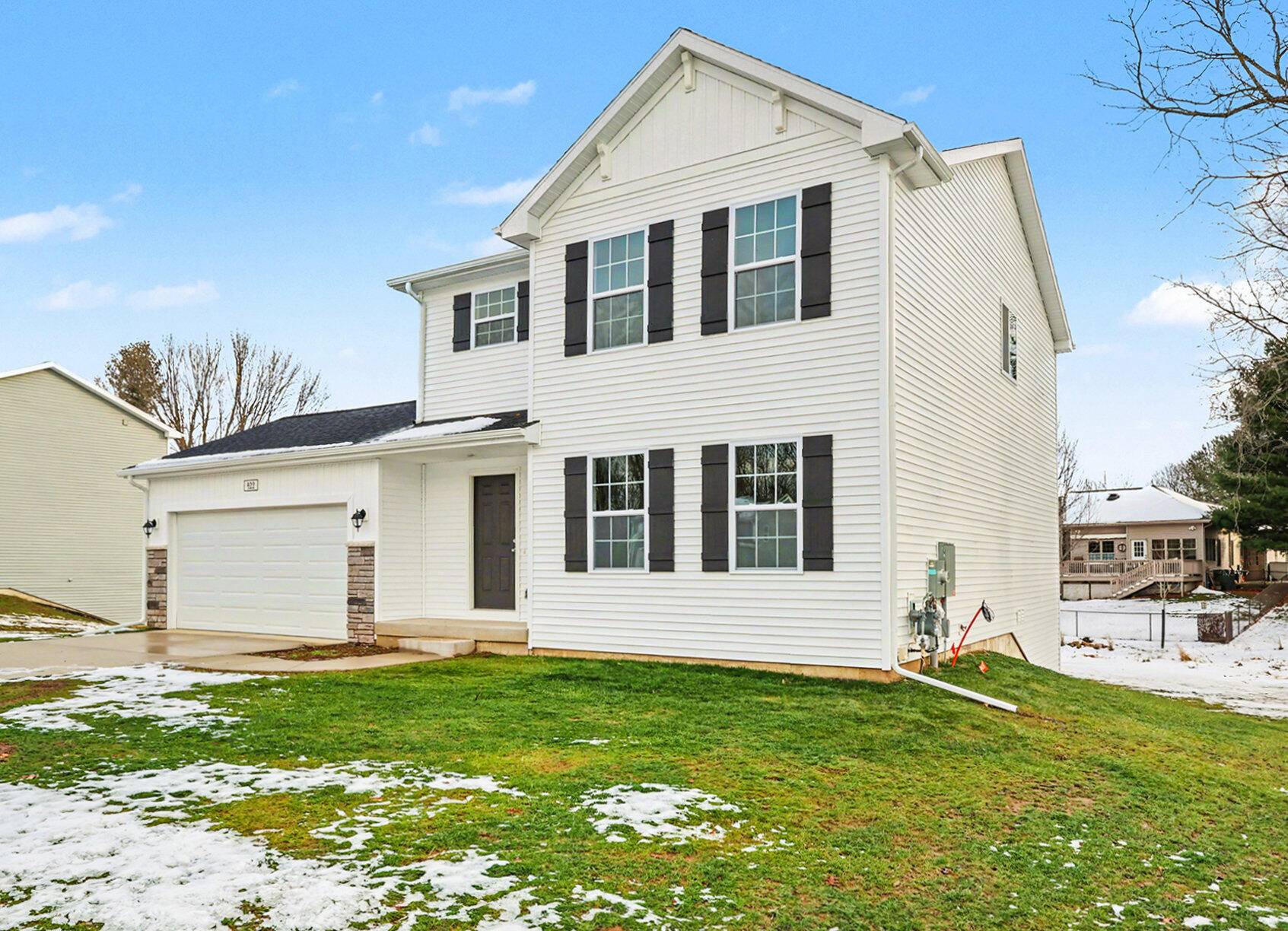 Marshall, MI 49068,922 Forest ST