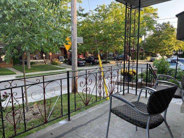 Toronto C03, ON M6C 1M1,18 Holland Park AVE #Main