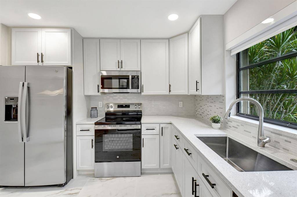 Boynton Beach, FL 33436,4724 Greentree Cir #B