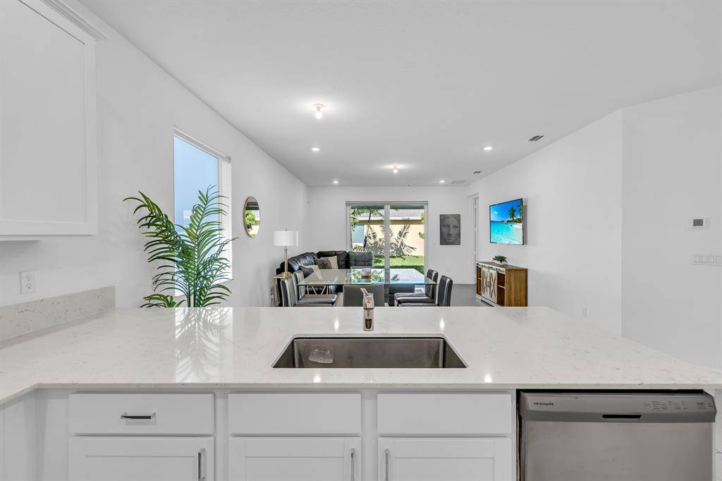 Delray Beach, FL 33484,13431 E Amber Waves Ave