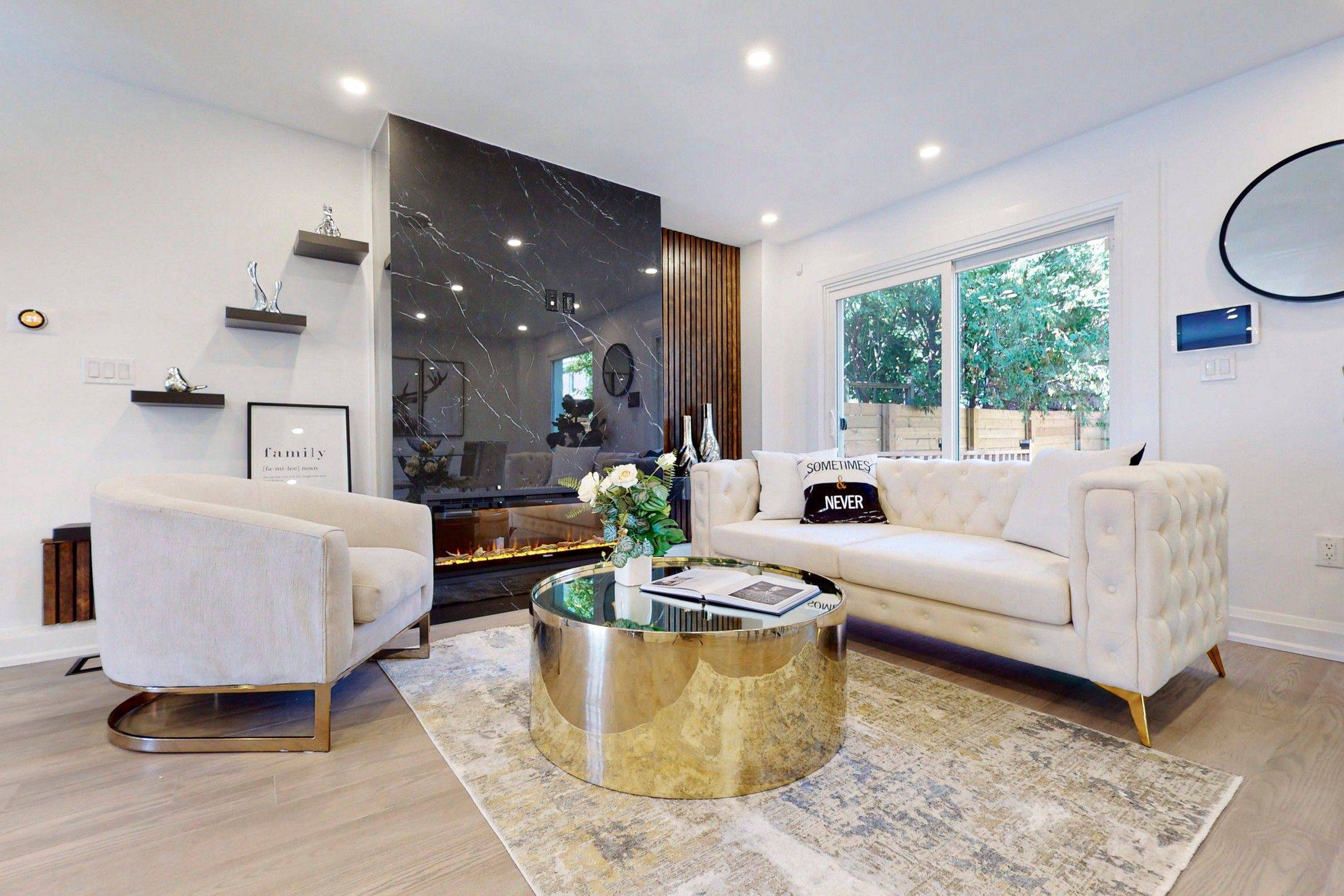 Richmond Hill, ON L4C 8B8,42 Coventry CT