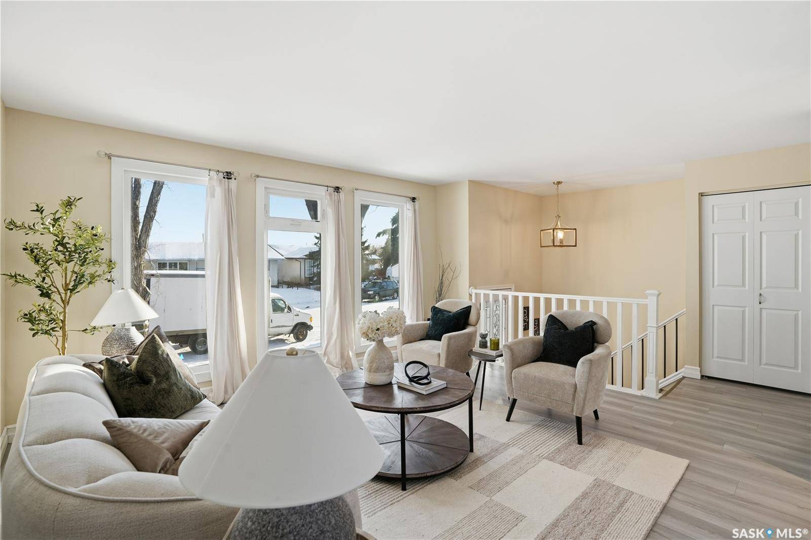 Regina, SK S4N 5K4,67 Hatton CRESCENT