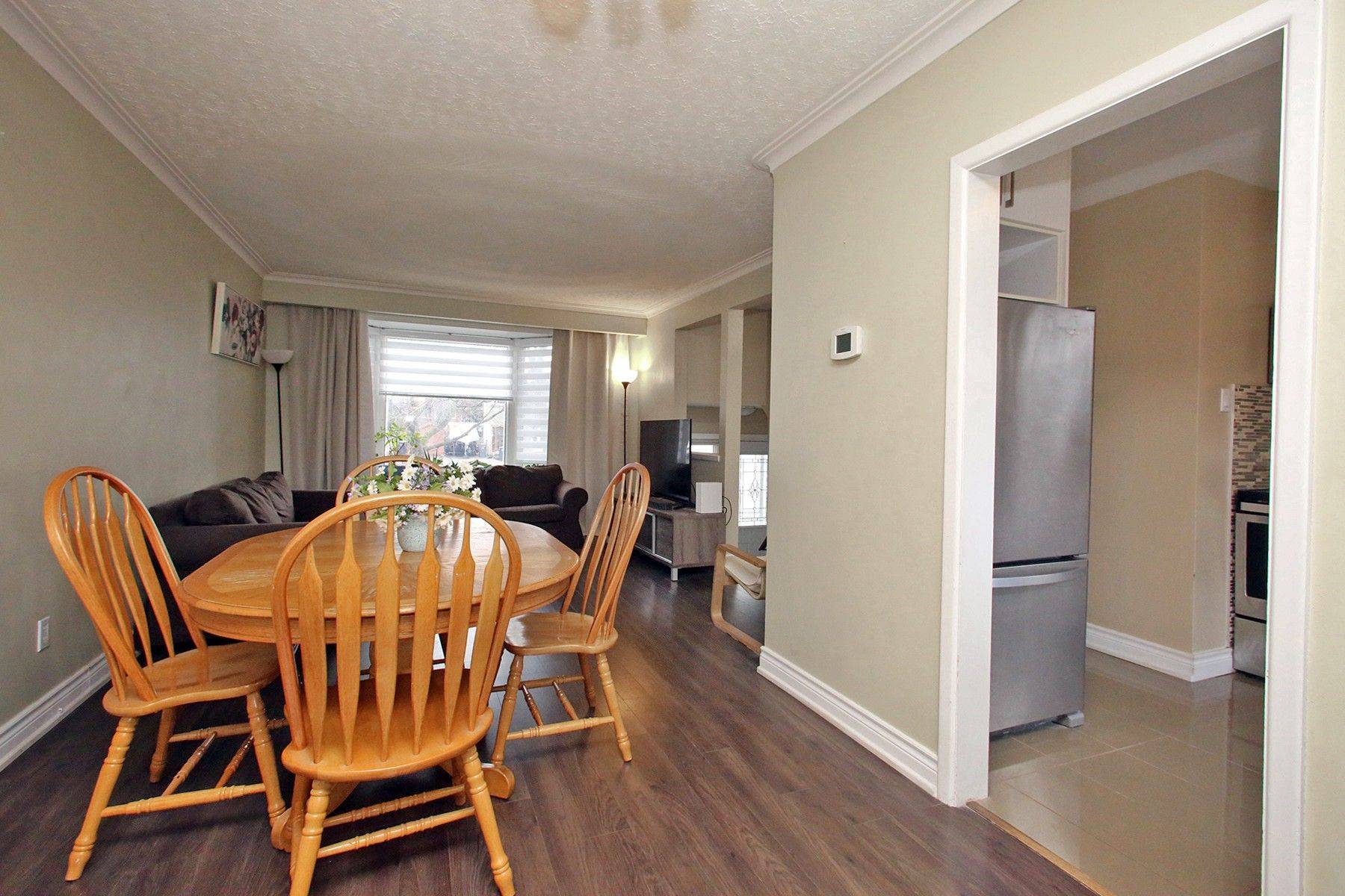 Mississauga, ON L5J 1R4,2443 Brookhurst RD