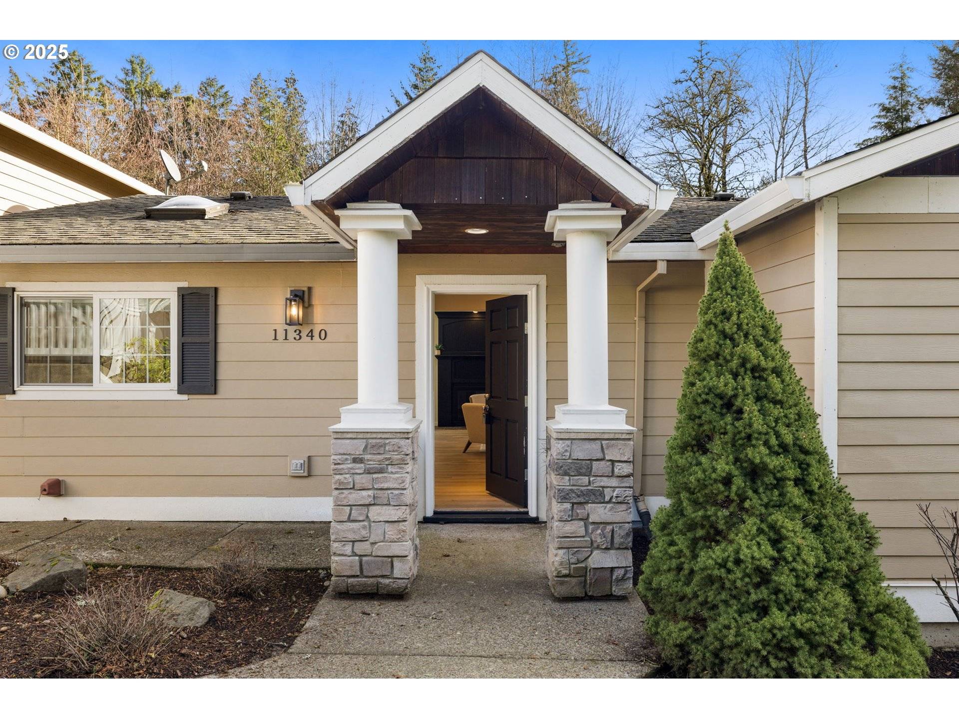 Portland, OR 97229,11340 NW PUMPKIN CT