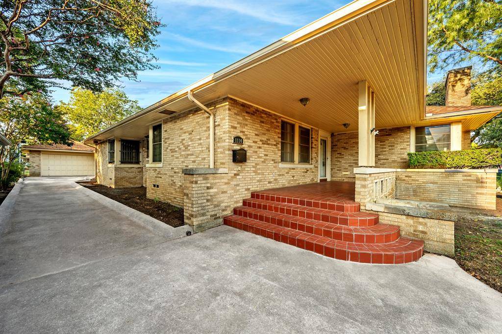 Denison, TX 75020,1114 W Walker Street