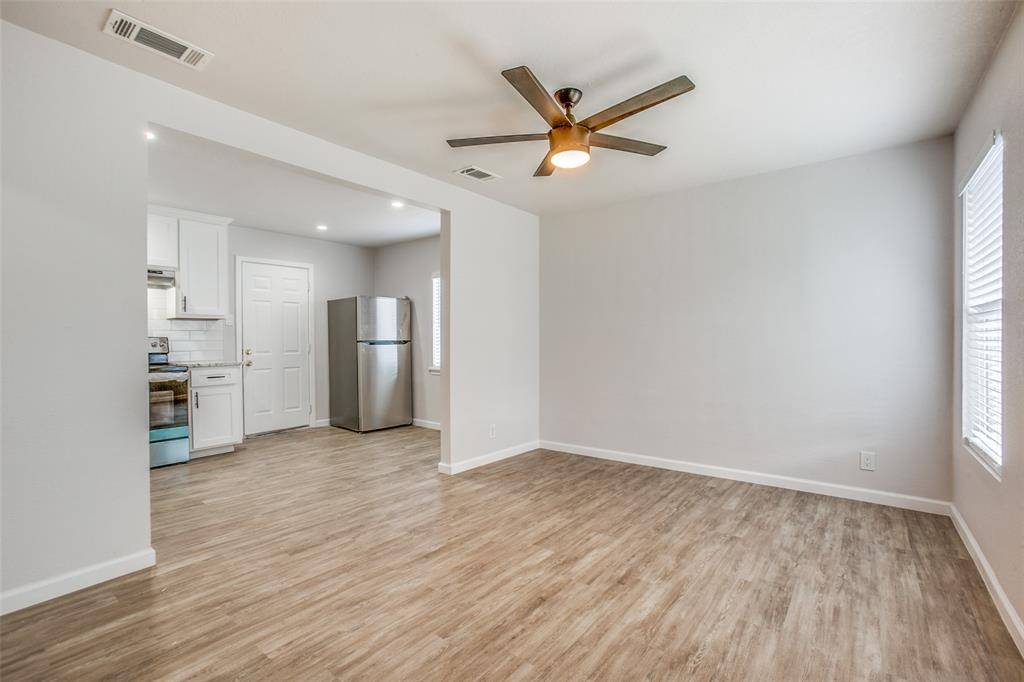 Garland, TX 75040,637 N 4th Street