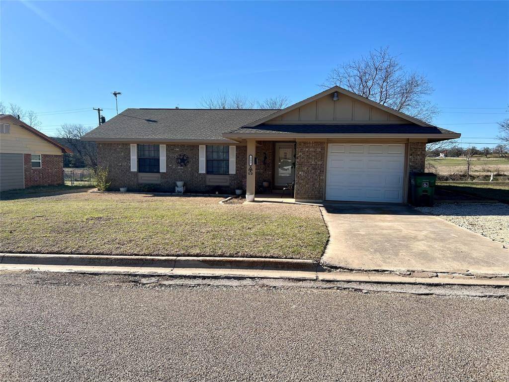 Nocona, TX 76255,232 Hillcrest Drive
