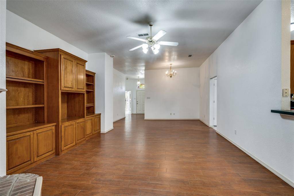 Fort Worth, TX 76132,6812 Coldwater Canyon Road