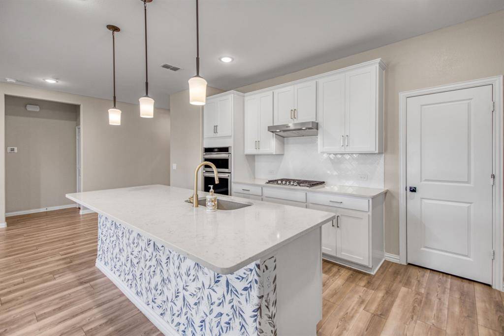 Anna, TX 75409,909 Penny Street