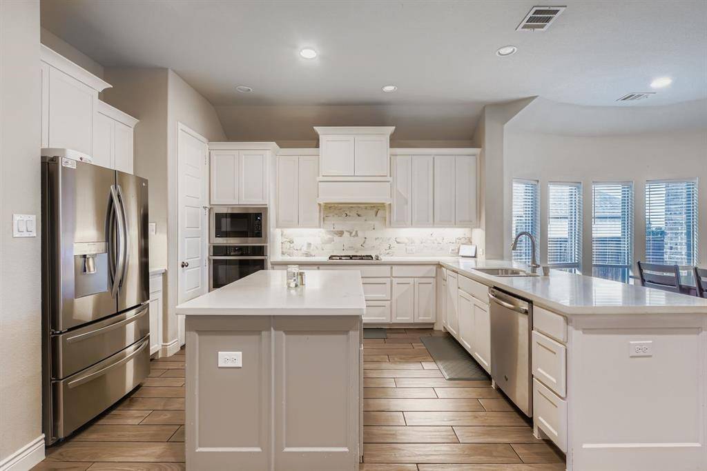 Forney, TX 75126,833 Knoxbridge Road