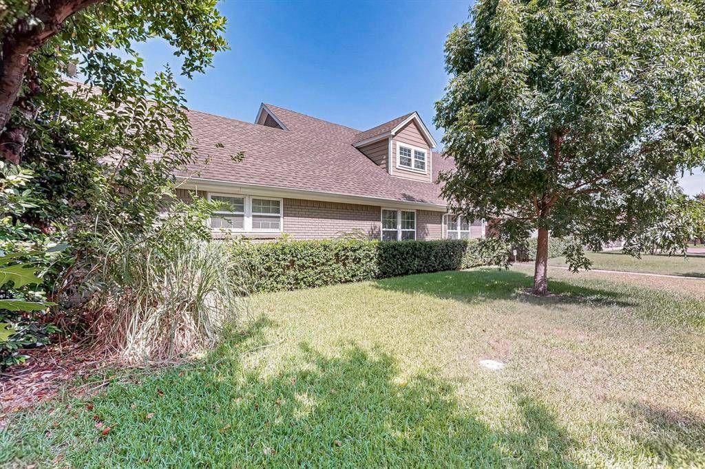 Dallas, TX 75229,11717 Welch Road