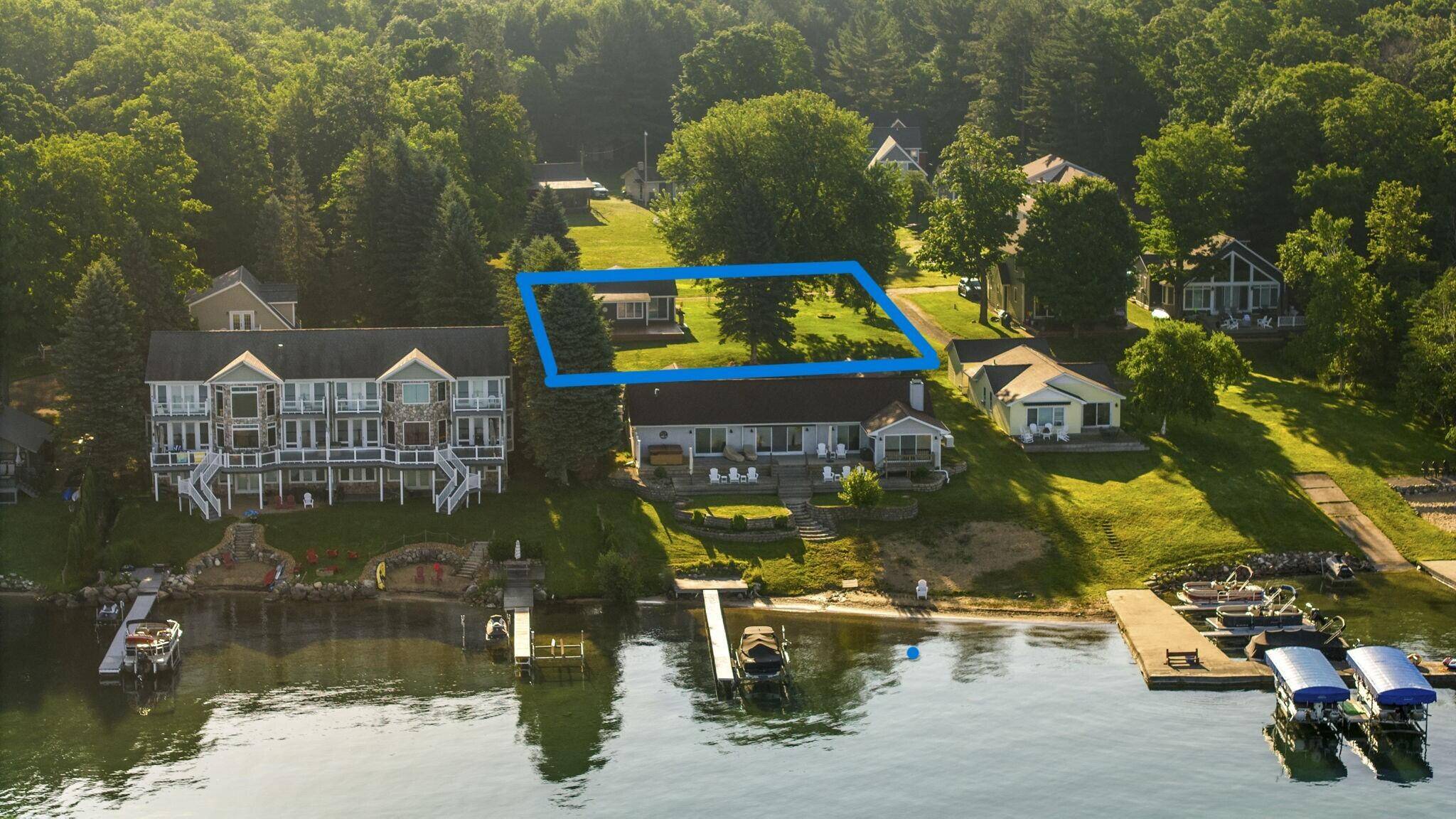 Central Lake, MI 49622,10862 Torchlight LN