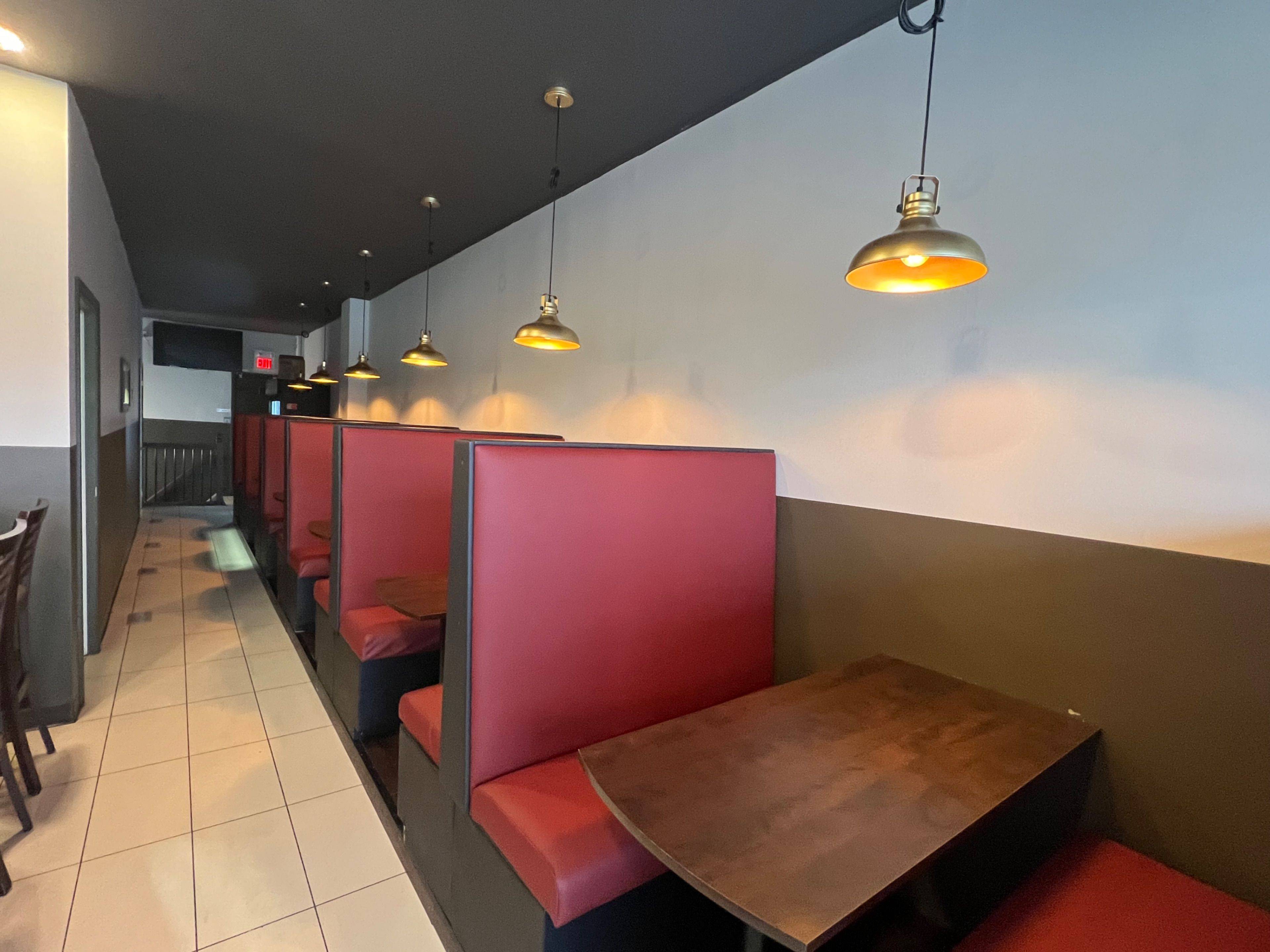 Oshawa, ON L1H 6C7,376 Wilson RD S