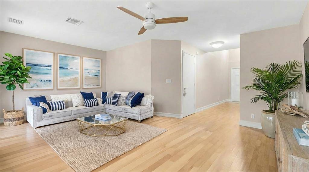 Deerfield Beach, FL 33442,1916 Discovery Cir E #1916