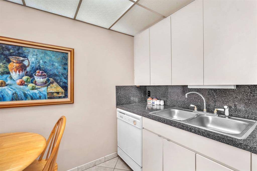 Deerfield Beach, FL 33442,420 Richmond C #420