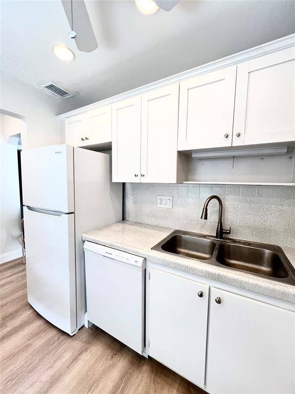 Fort Lauderdale, FL 33301,1201 SE 2nd Ct #103