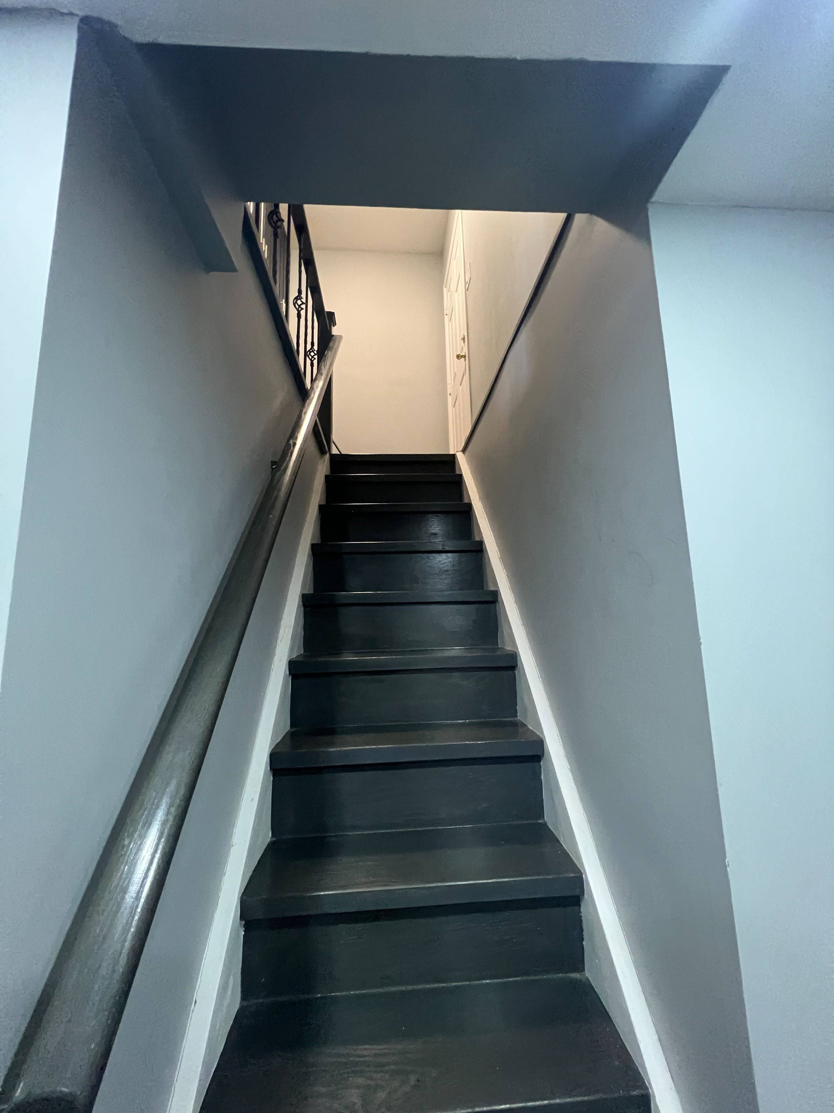 Markham, ON L6B 0C6,25 Hislop DR #Bsmt