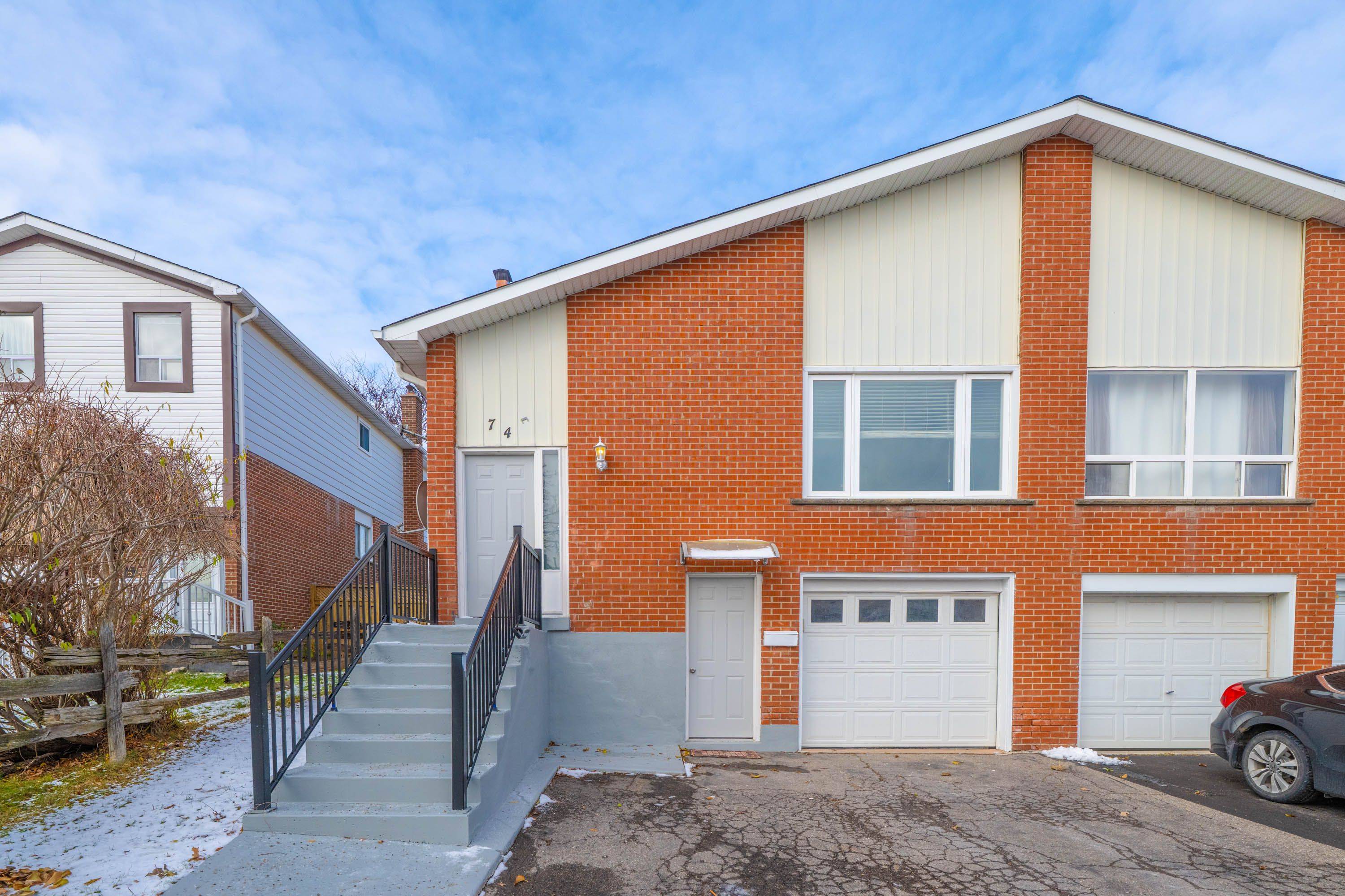 Brampton, ON L6V 2Y9,74 Radford DR