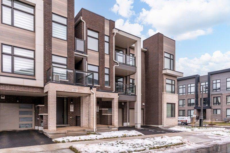 Oakville, ON L6H 7Z1,1309 Anthonia TRL