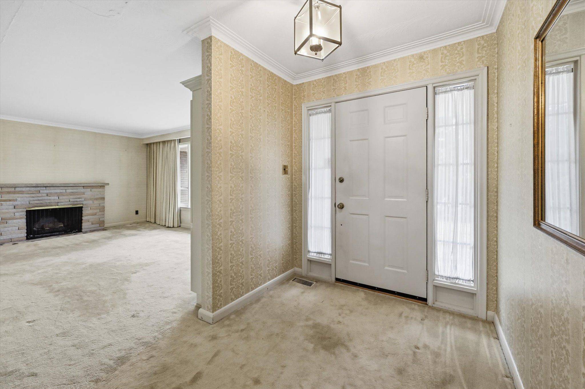 Oakville, ON L6J 2L2,1087 Linbrook RD