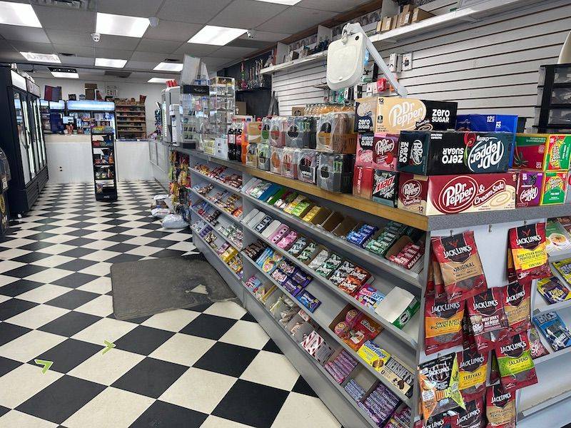 Port Hope, ON L1A 1C5,123 Peter ST