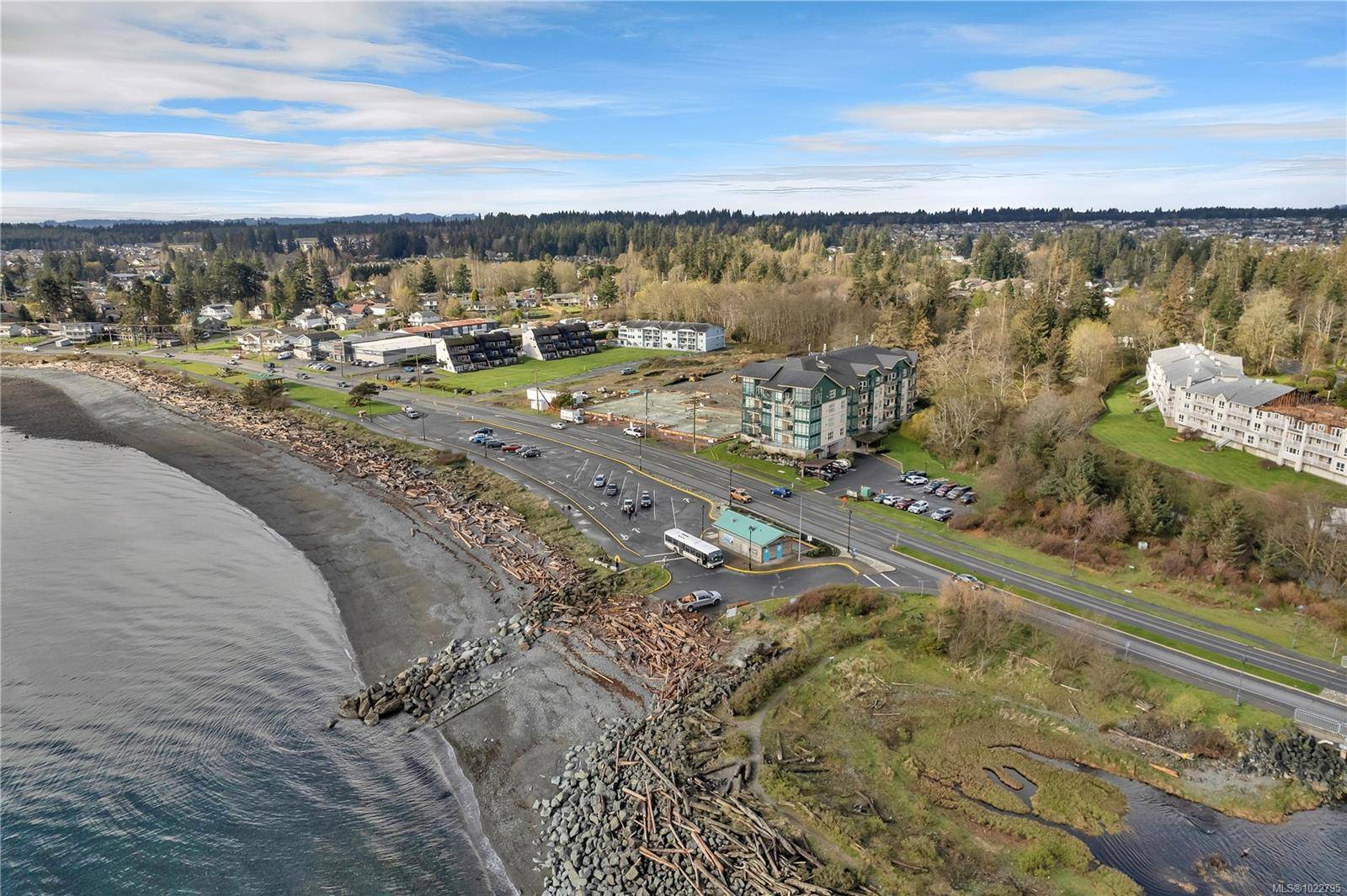 Campbell River, BC V9W 1C7,2676 Island Hwy S #401