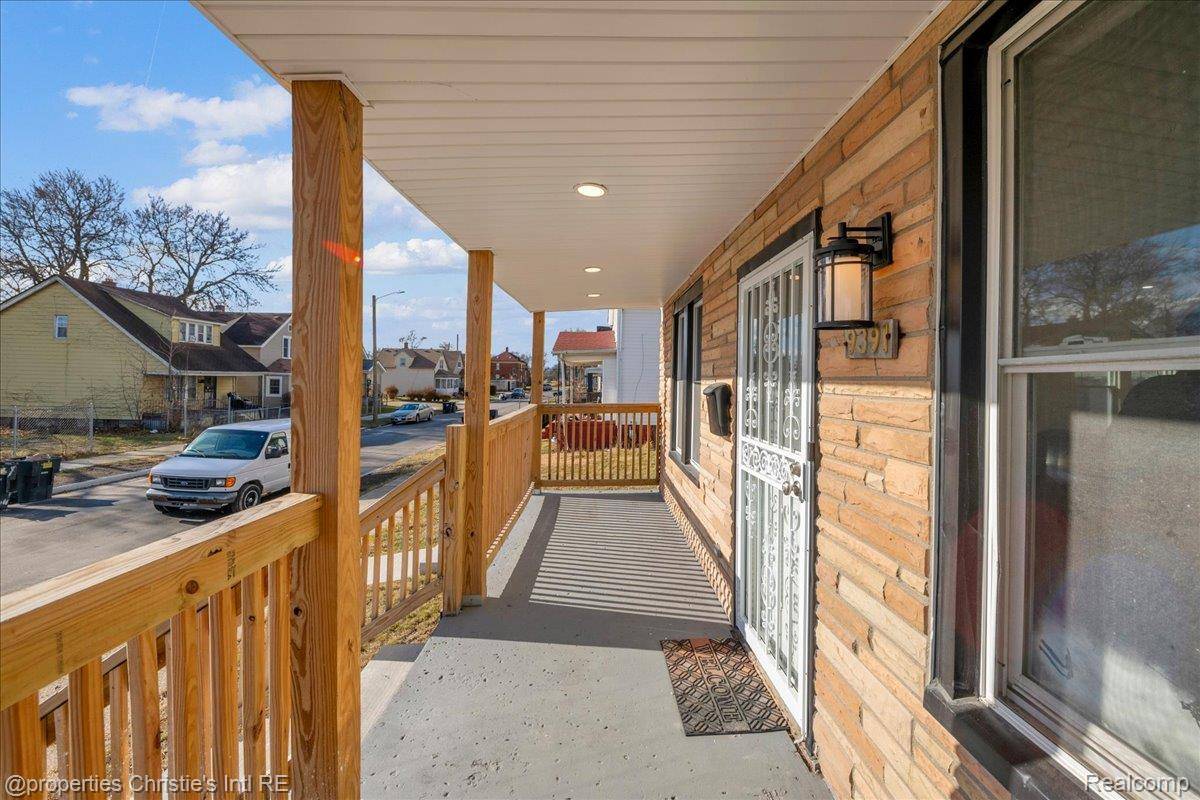 Detroit, MI 48214,9391 Jameson ST