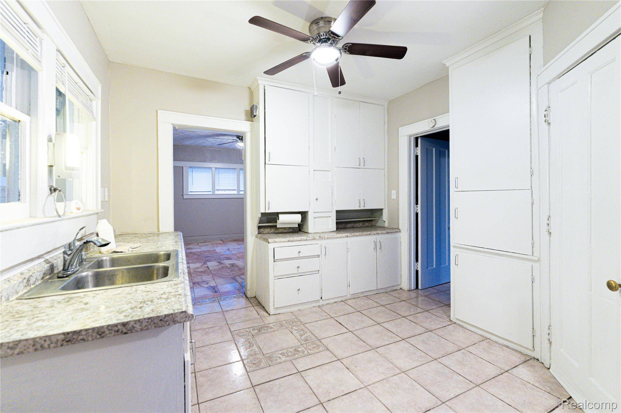 Highland Park, MI 48203,39 Colorado ST