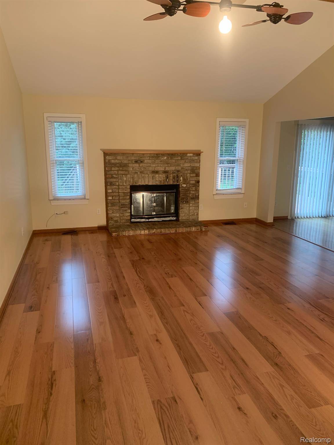 Troy, MI 48083,2197 Camelot DR