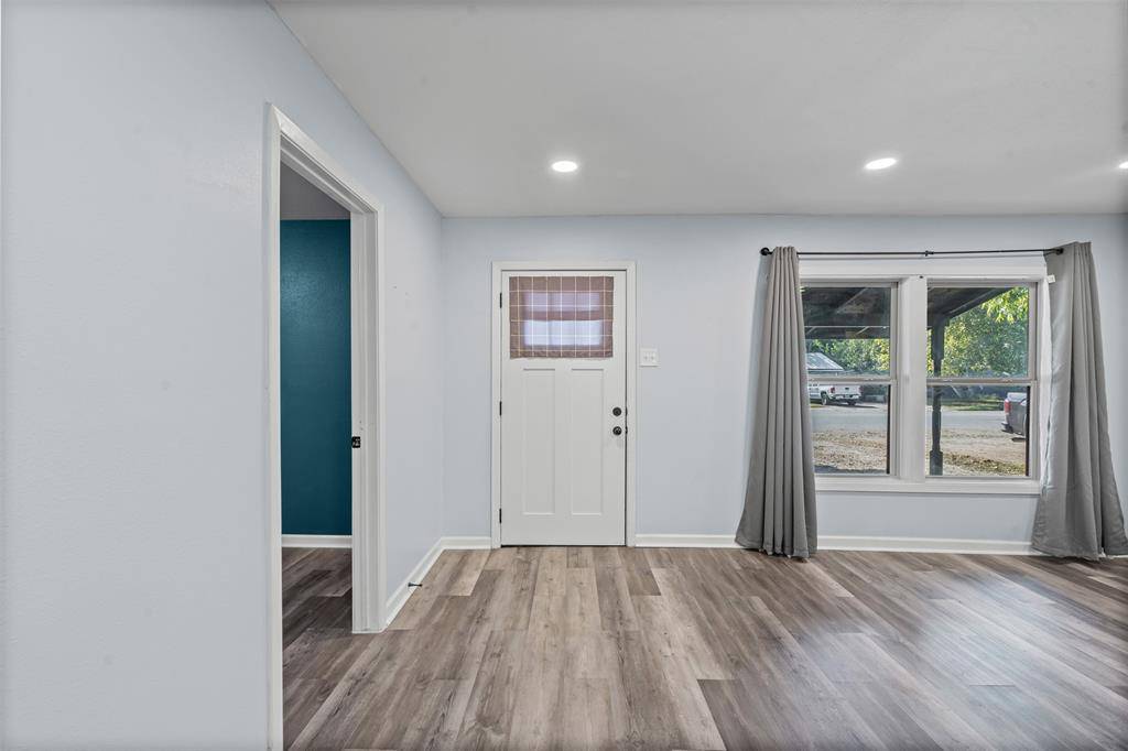 Cleburne, TX 76033,308 Poindexter Avenue