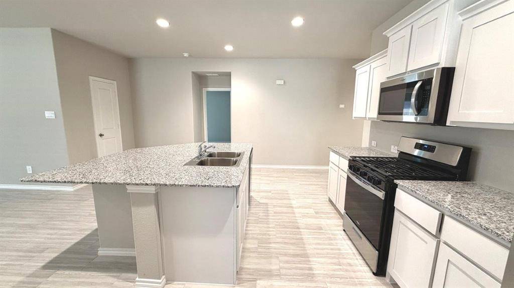 Fort Worth, TX 76036,10509 DOVETAIL Lane