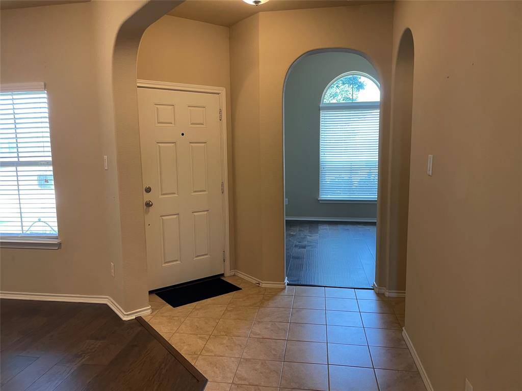 Saginaw, TX 76131,153 Creek Terrace Drive