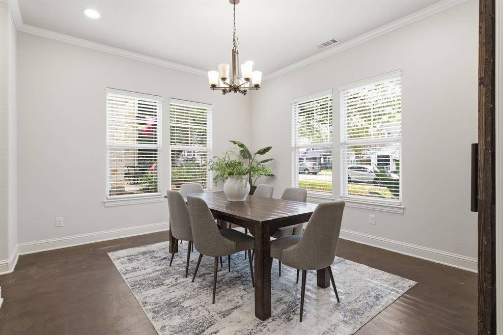 Dallas, TX 75214,6163 Vanderbilt Avenue