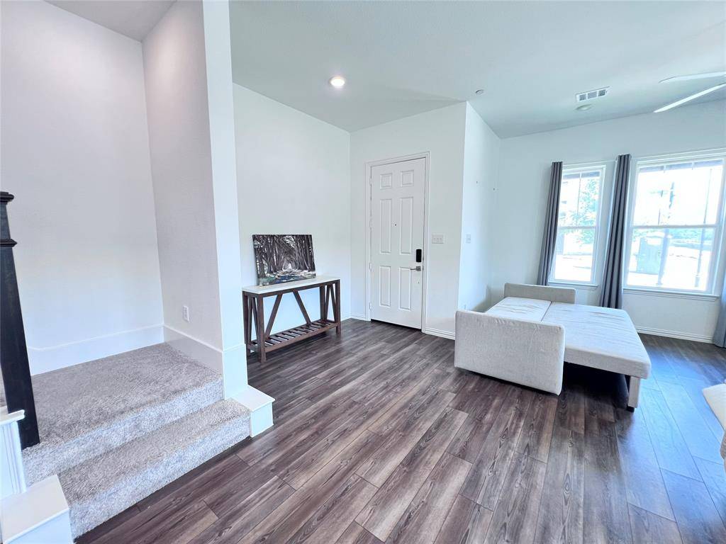 Sachse, TX 75048,3211 Midnight Drive