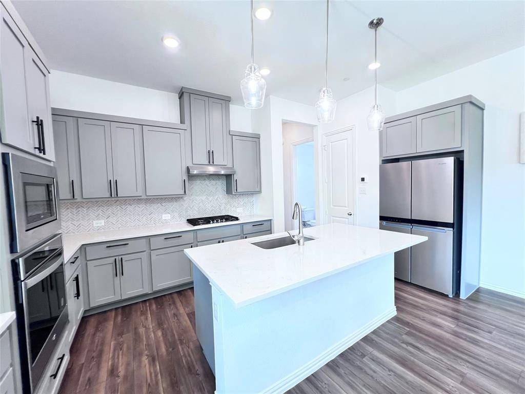 Sachse, TX 75048,3211 Midnight Drive