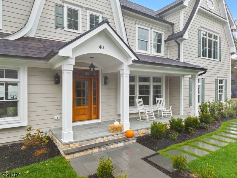 Montclair Twp., NJ 07043,40 Greenview Way