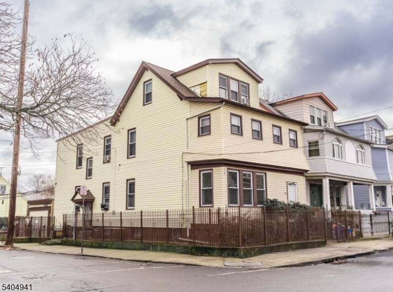 Newark City, NJ 07106,74 Smith St