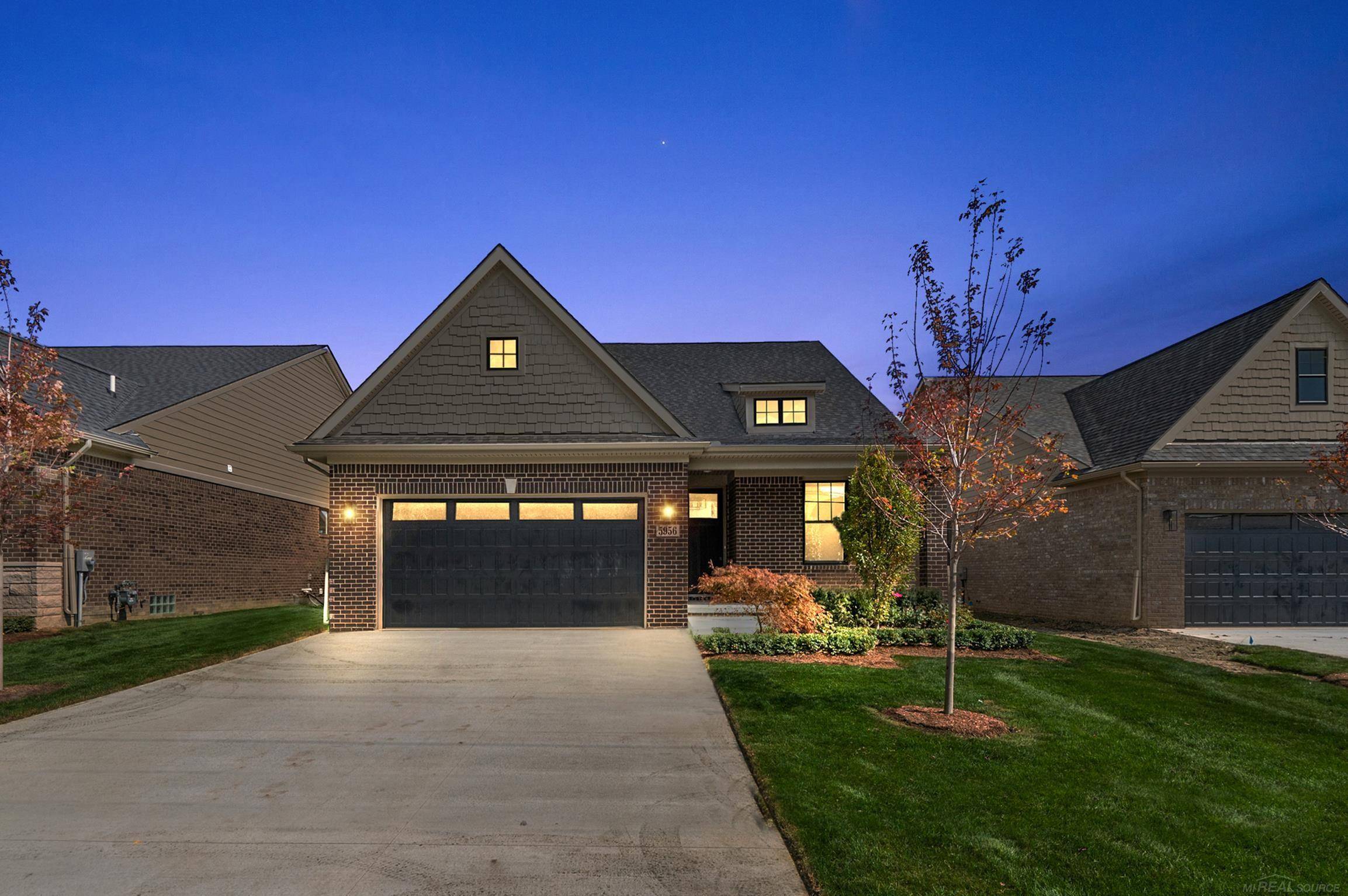 Troy, MI 48085,5956 Willow Grove DR