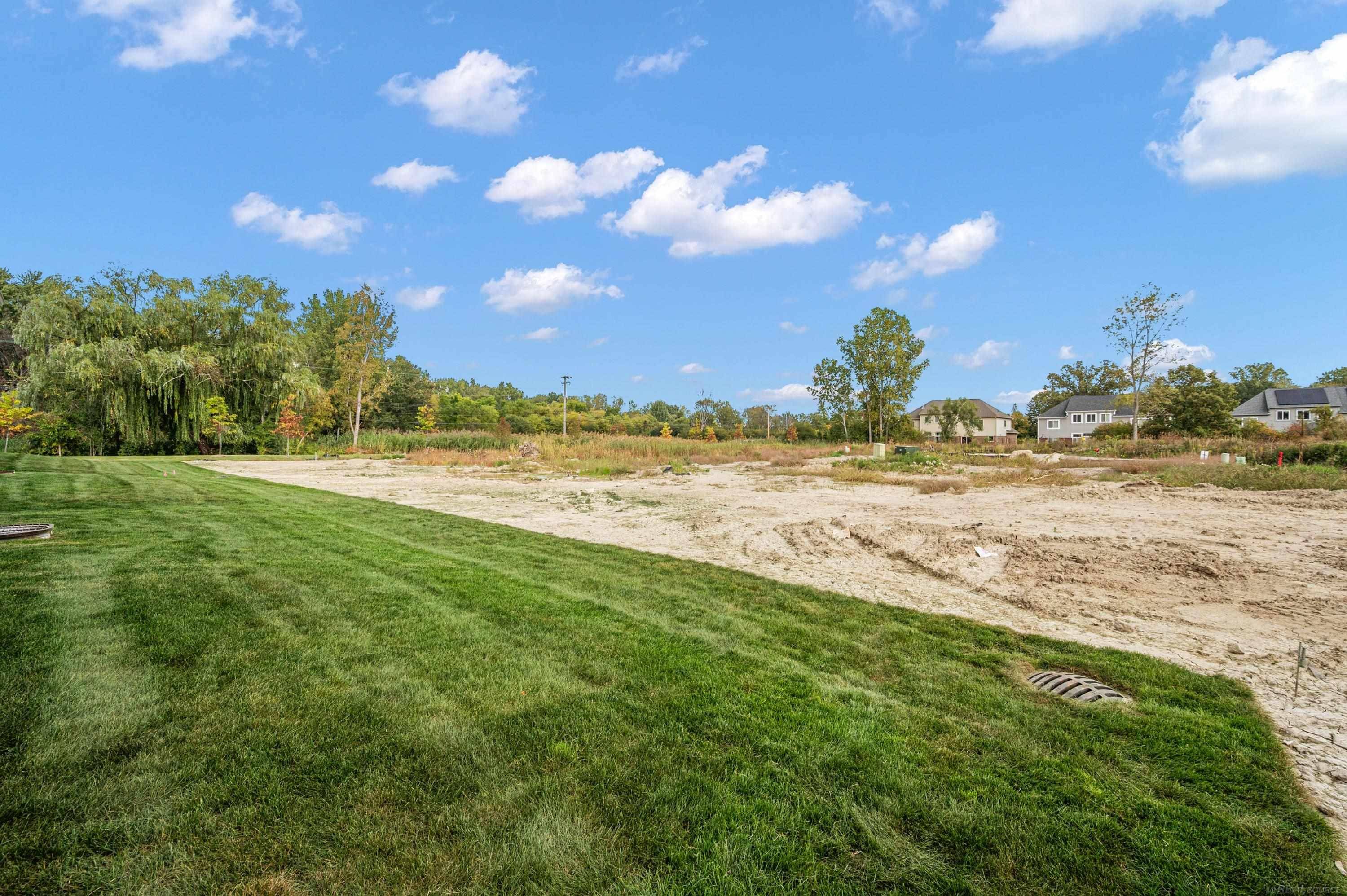 Troy, MI 48085,5956 Willow Grove DR