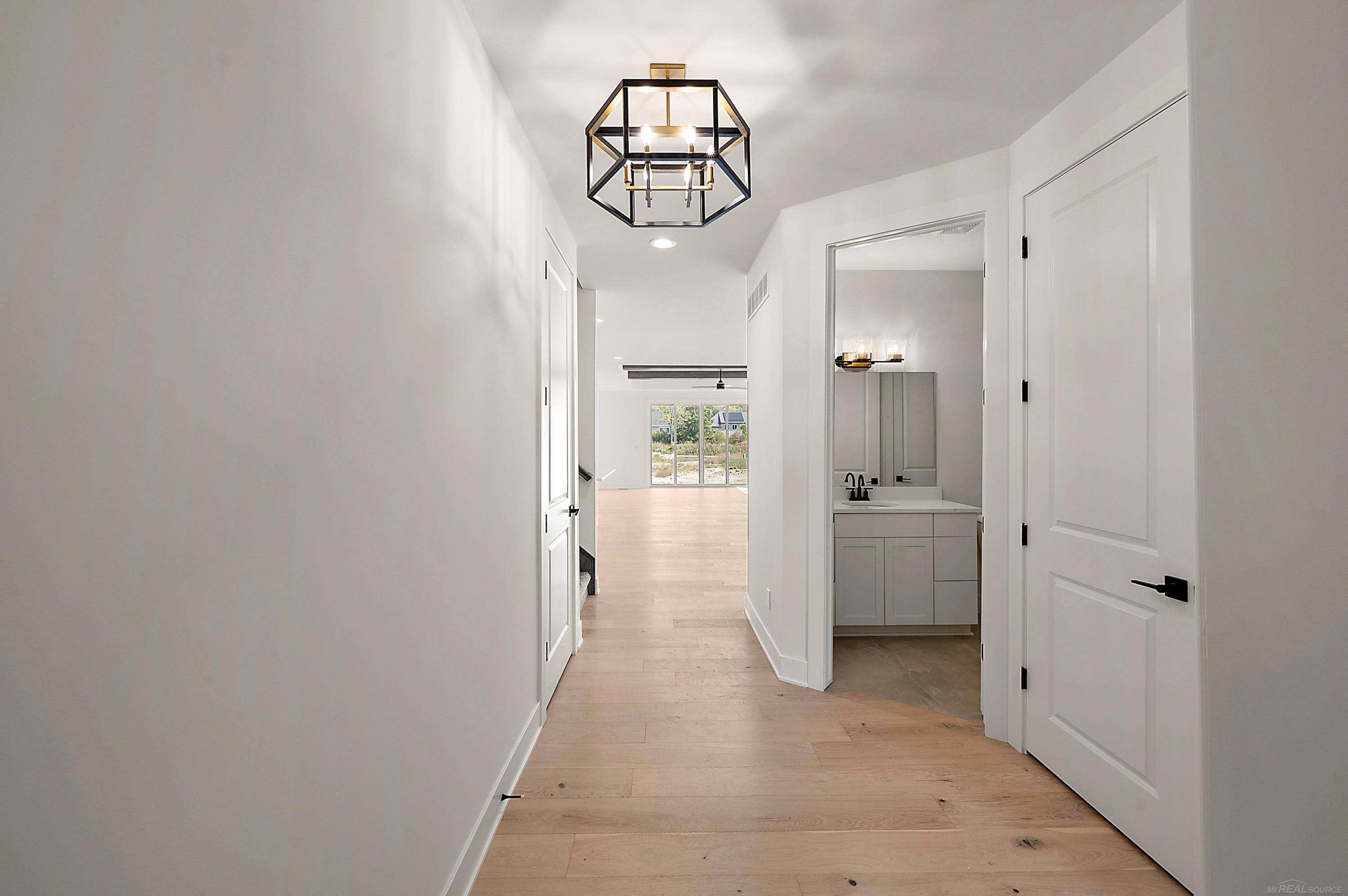 Troy, MI 48085,5956 Willow Grove DR