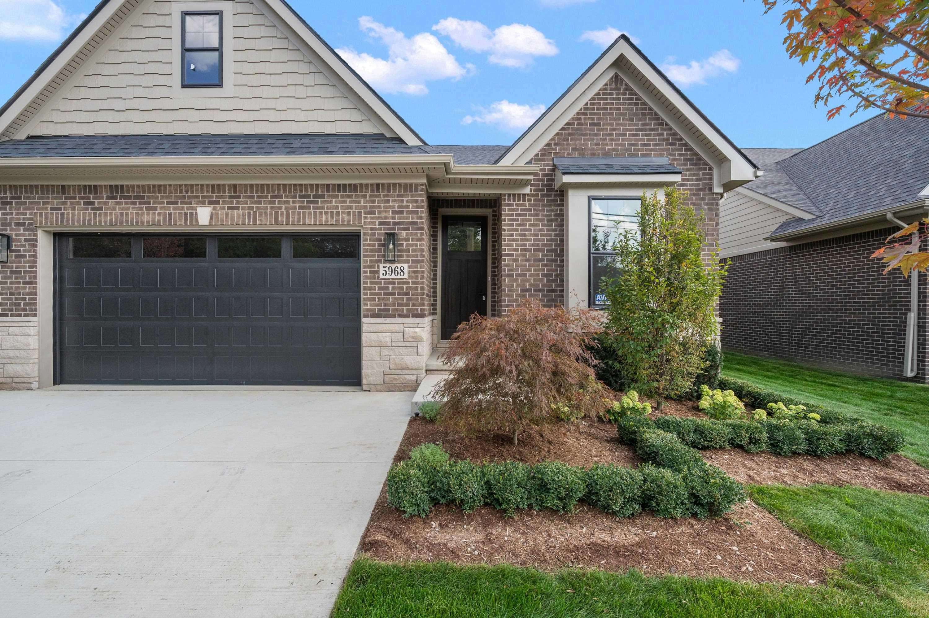 Troy, MI 48085,5944 Willow Grove DR