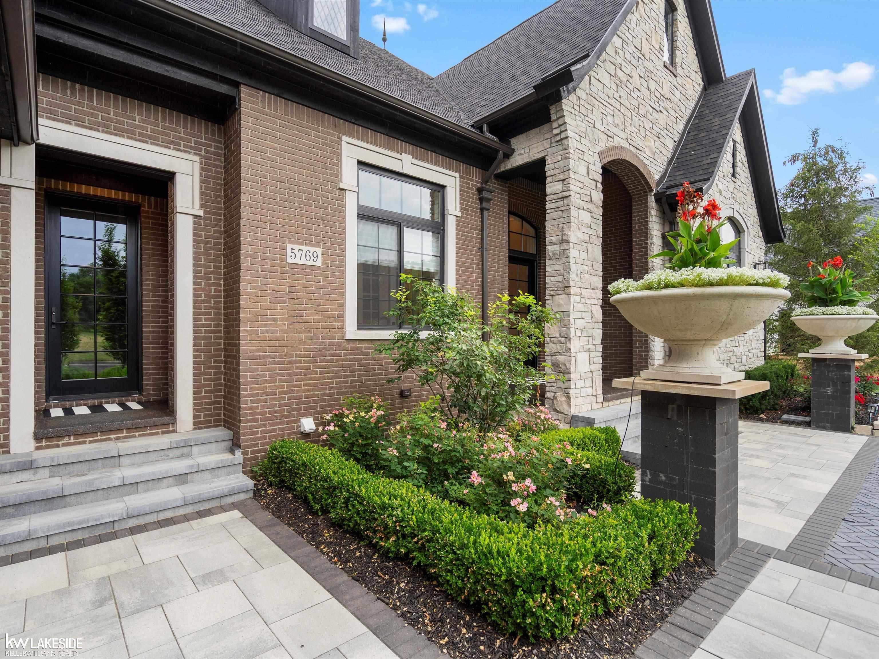 Washington Twp, MI 48094,5769 Cotswold DR