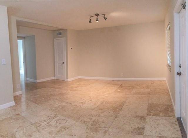 Fort Lauderdale, FL 33304,1470 N Dixie Hwy #11