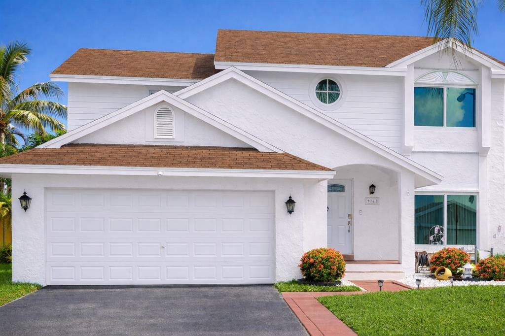 Pembroke Pines, FL 33025,9741 SW 9TH CT