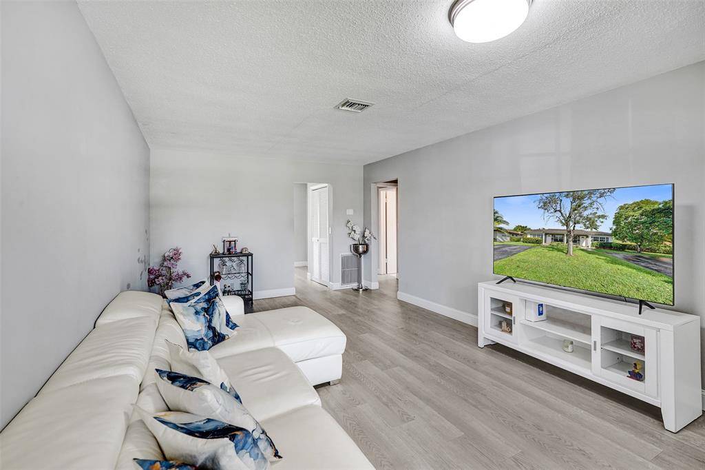 Coral Springs, FL 33065,4017 Woodside Dr